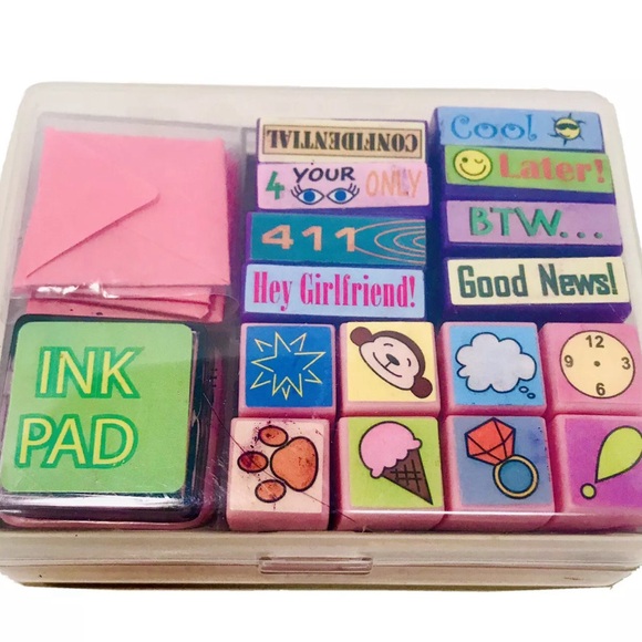 Tangerine Press Vintage Y2K Girlfriends Stationary Notes & 16 Rubber Stamps Kit - Picture 1 of 5